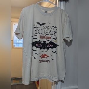Vintage Cream Graphic T-Shirt with Bat Design